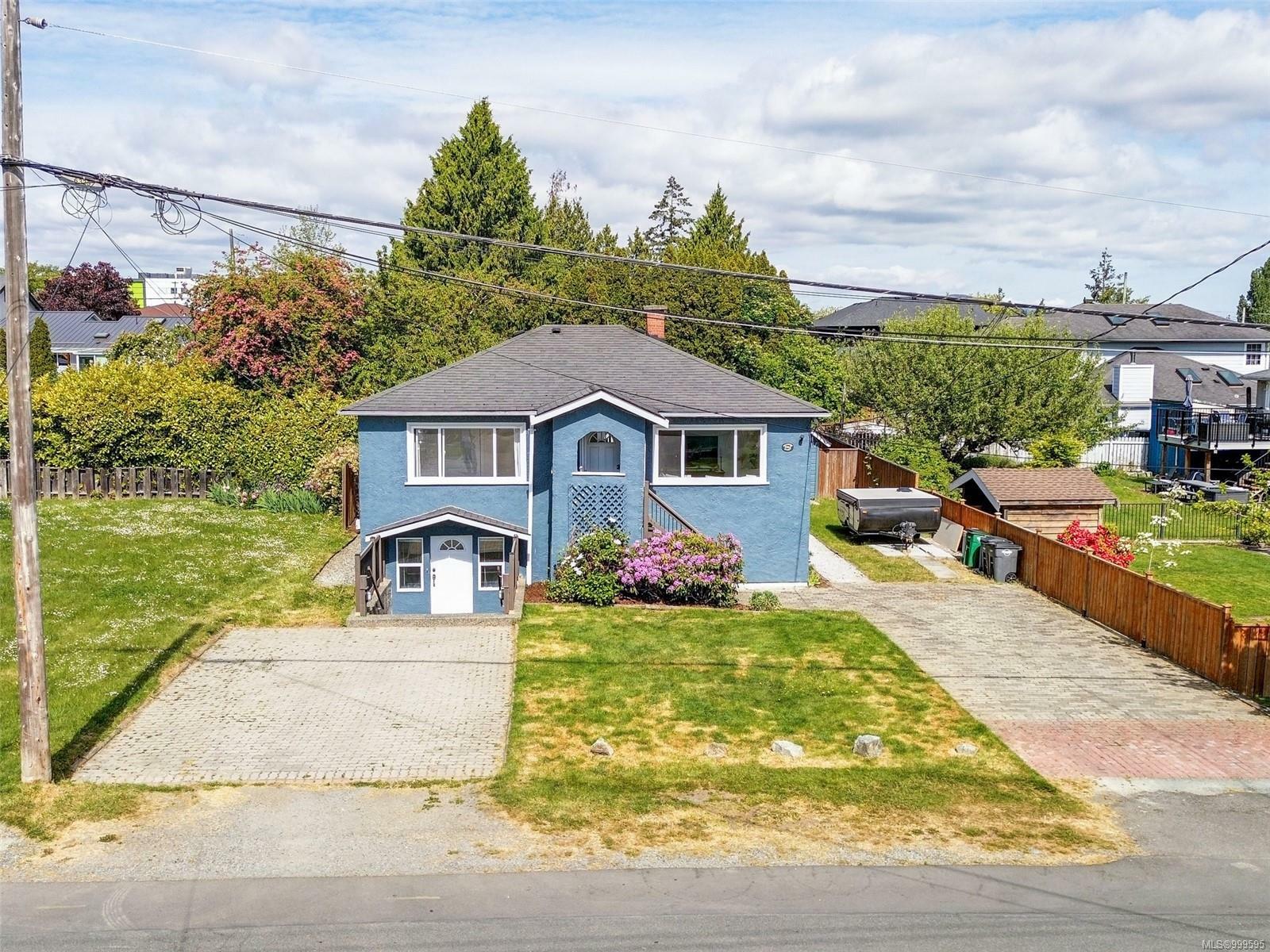 Property Photo: 2962 Millgrove St BC V9A 1X3