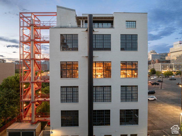 Property Photo: 159 W Broadway 411 UT 84101