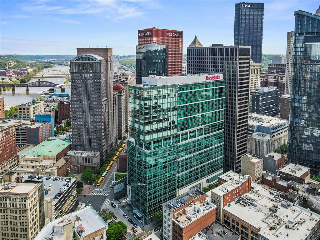 550 Market Street 19  Downtown Pgh PA 15222 photo