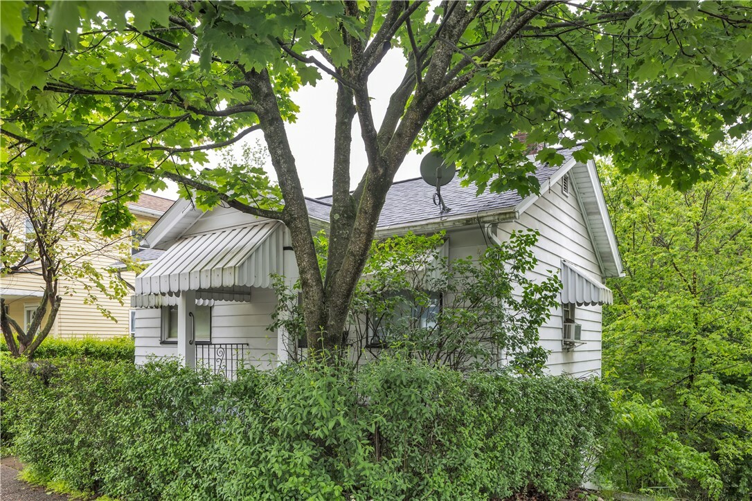Property Photo: 720 Sellers PA 15644