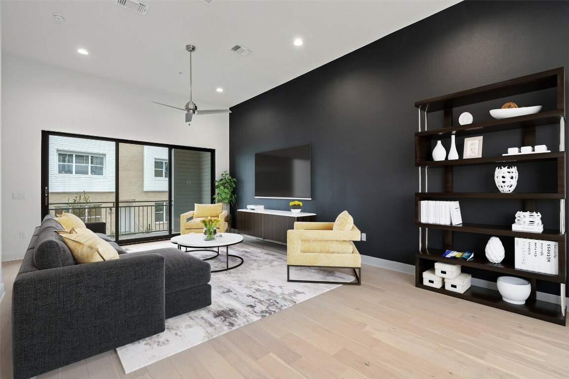 2805 McCurdy St Street 2  Austin TX 78723 photo
