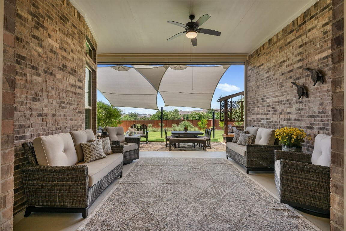 Property Photo: 152 Baretta Loop TX 78610