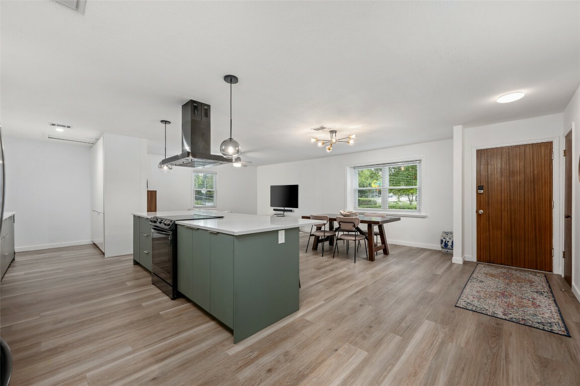 Property Photo: 6309 Middleham Place TX 78745