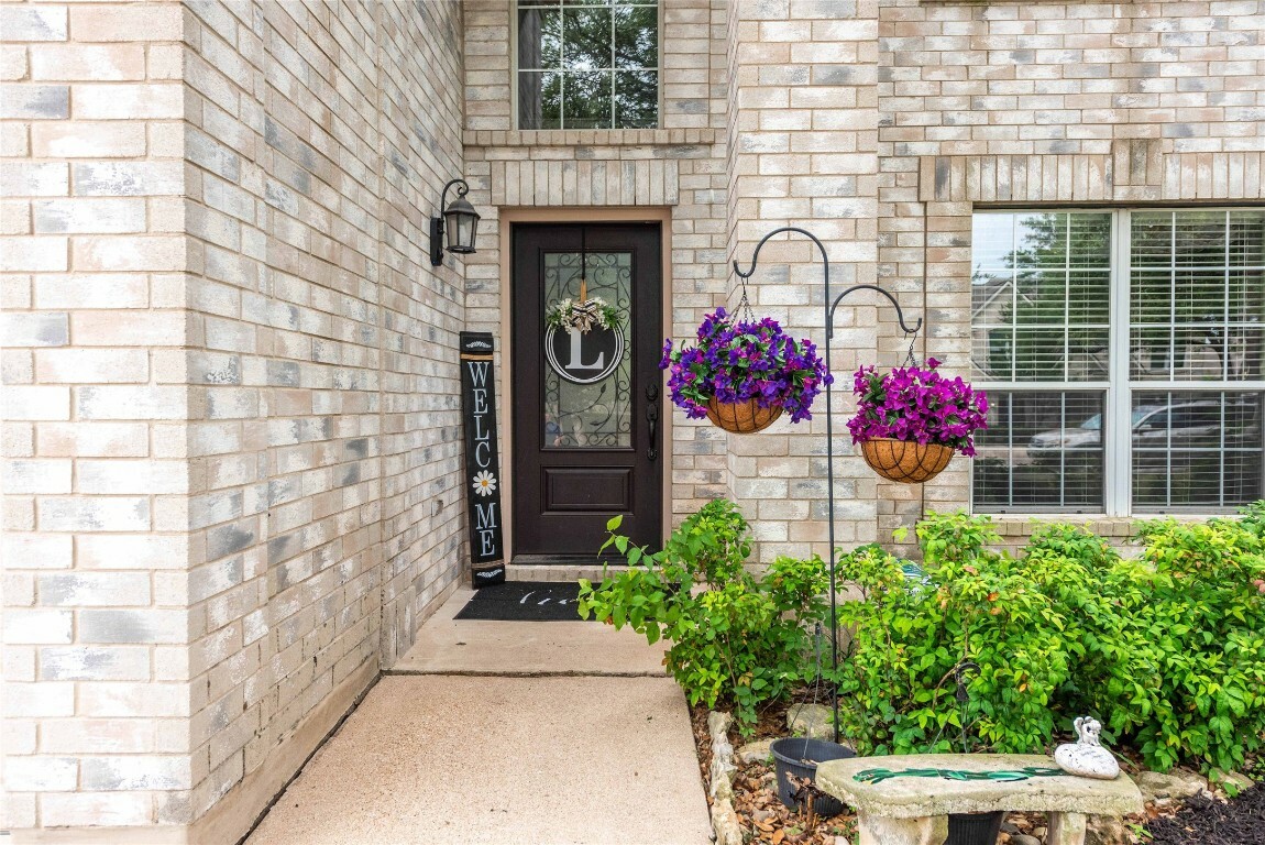 Property Photo: 1006 Savanna Lane TX 78613