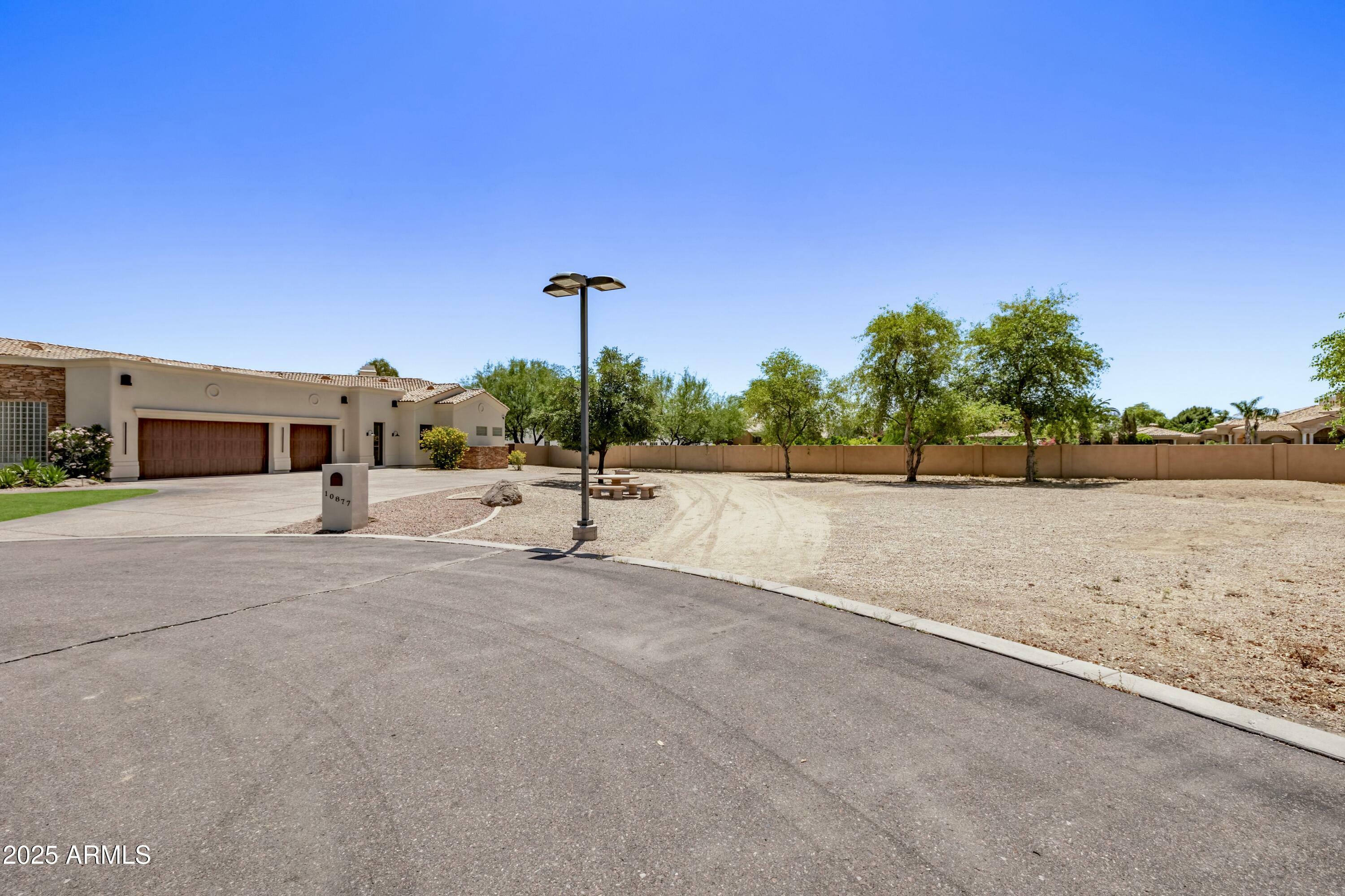 Property Photo: 10877 E Ironwood Drive AZ 85259