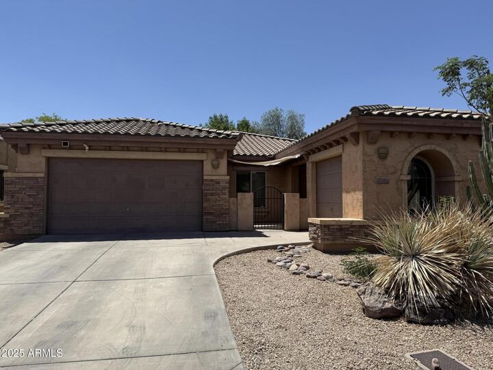Property Photo:  2014 N 93rd Drive  AZ 85037 