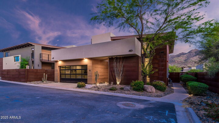 Property Photo: 6525 E Cave Creek Road 40 AZ 85331