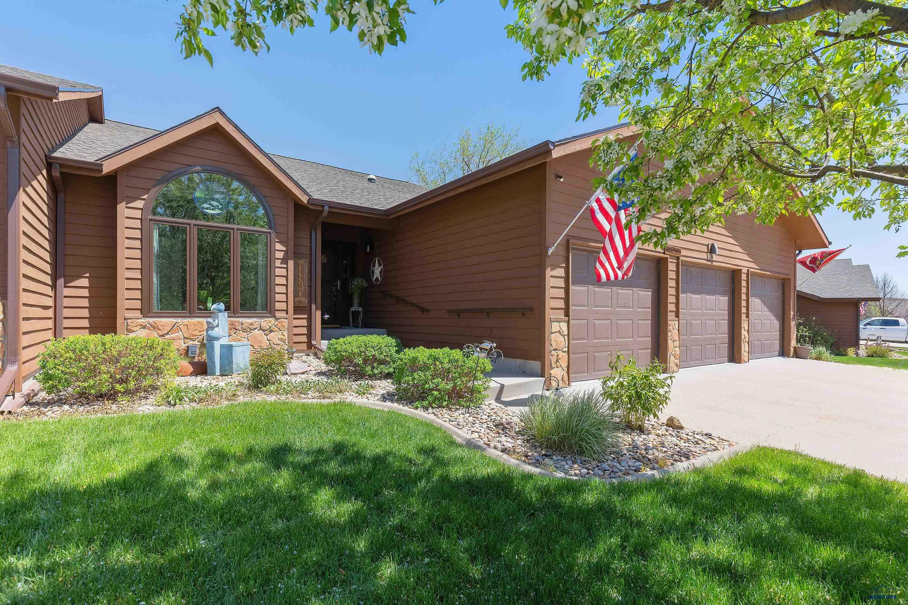 1200 Duffer Dr  Rapid City SD 57702 photo