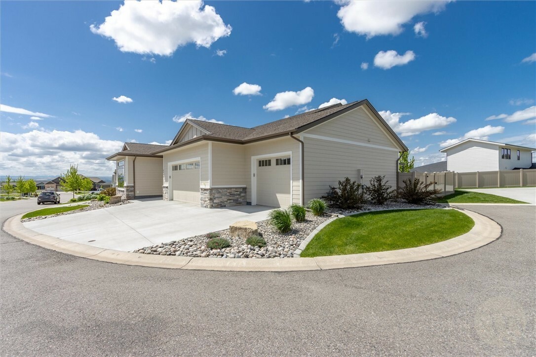 Property Photo: 2522 Mountain Range Court MT 59106