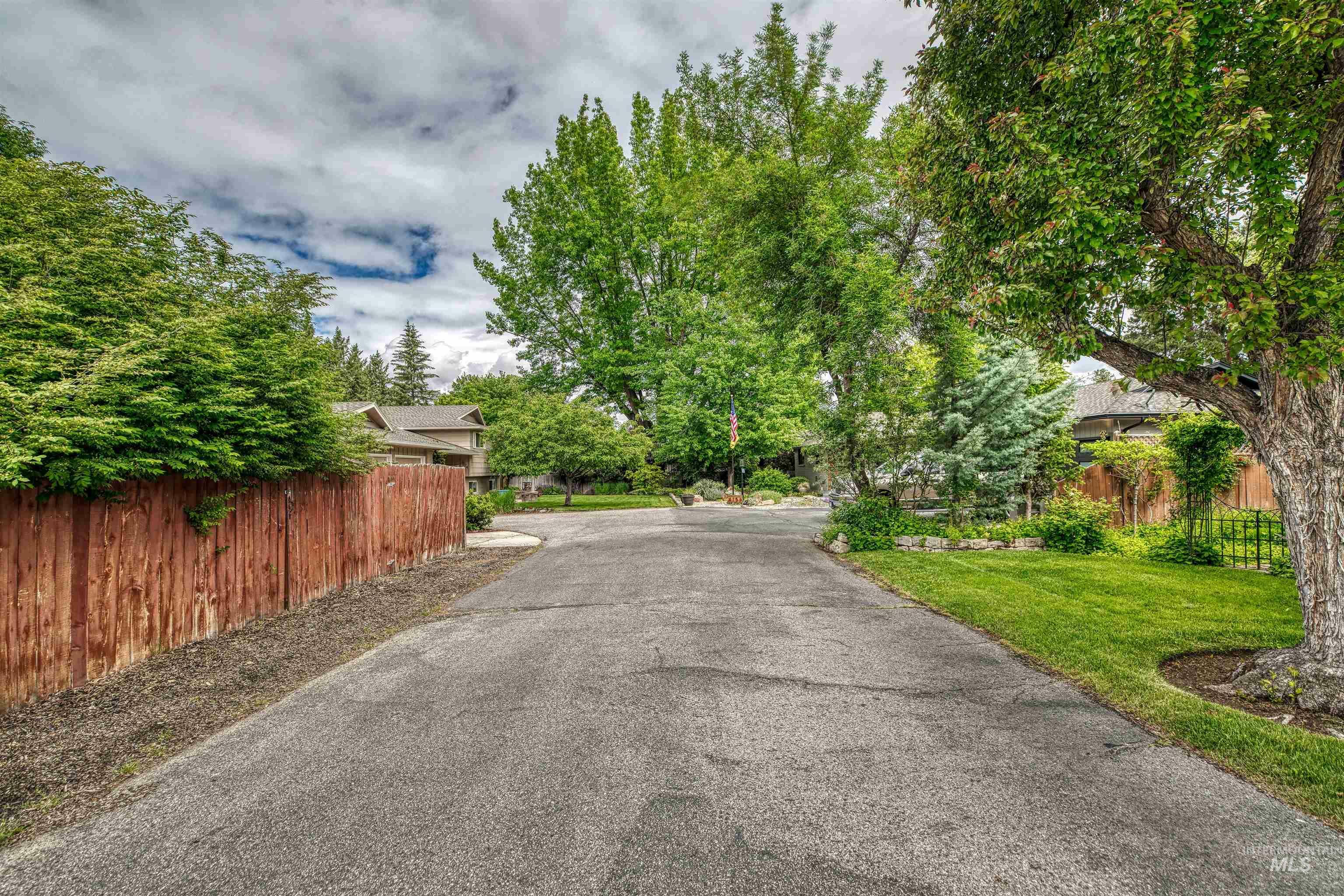 Property Photo: 6174 W Winstead Place ID 83704