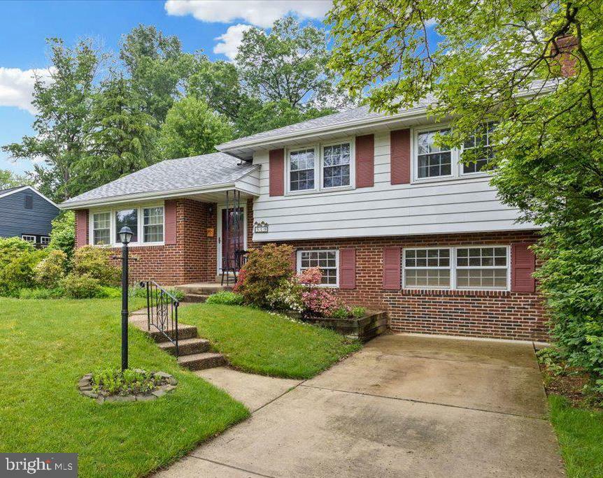 Property Photo: 519 Bancroft Road NJ 08034