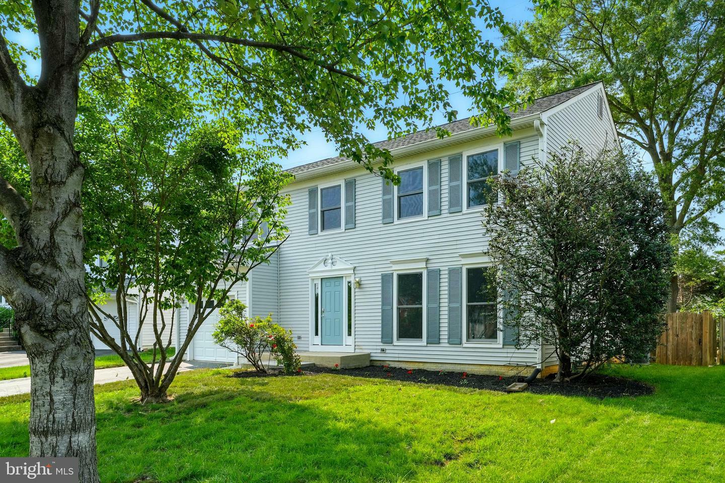 Property Photo: 6768 Morning Ride Circle VA 22315