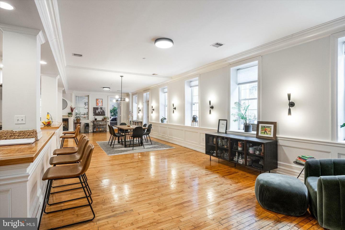 Property Photo: 237 N Bread Street 41 2 PA 19106