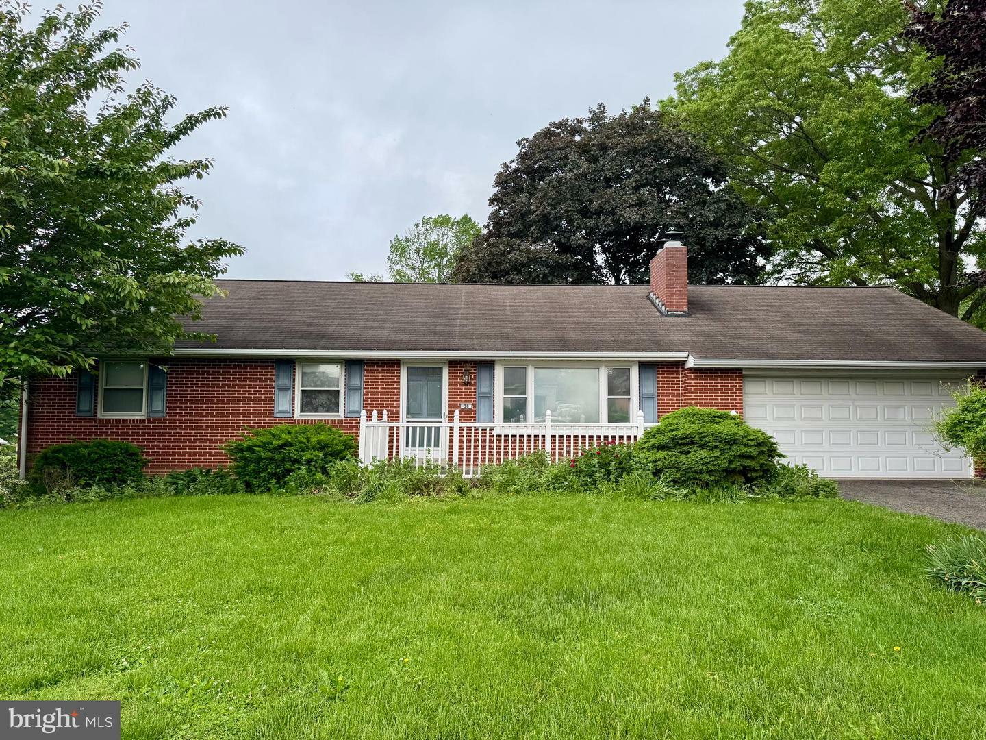 Property Photo: 38 Homestead Drive PA 17602