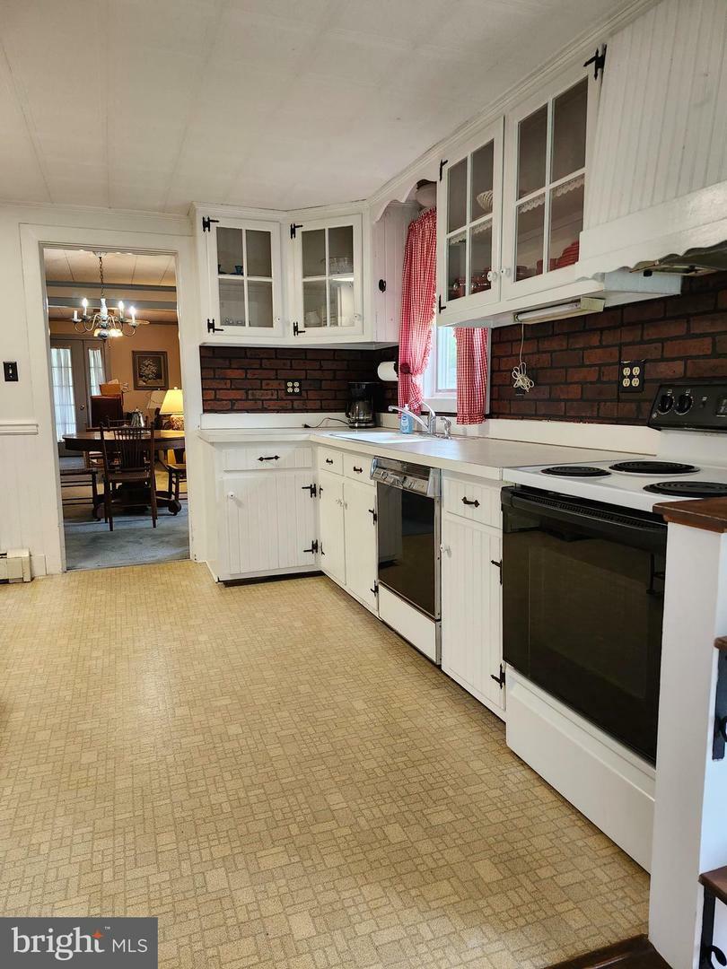 Property Photo: 334 Cecil Street MD 21915