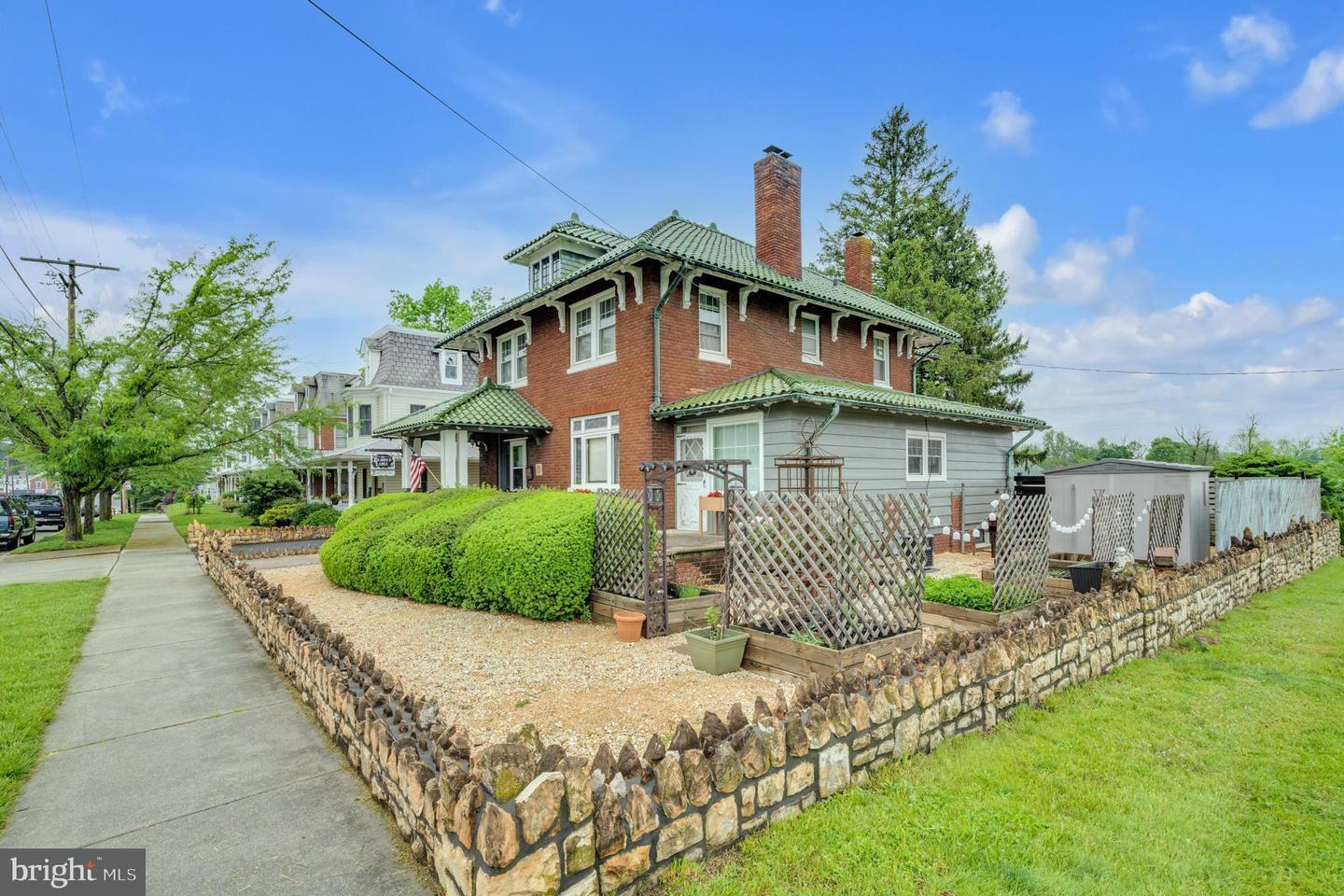 Property Photo: 103 S Main Street PA 17315