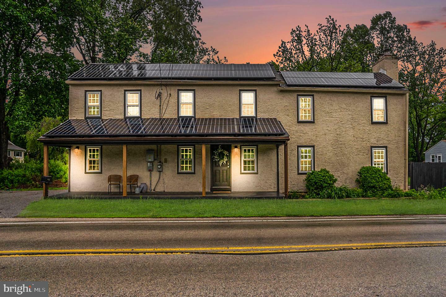 Property Photo: 1237 W King Road PA 19355