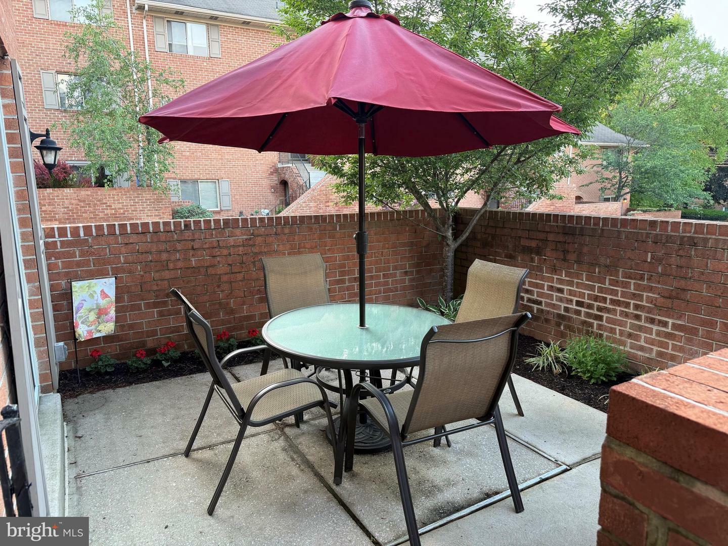 Property Photo: 50 Woodside Road 12 PA 19003