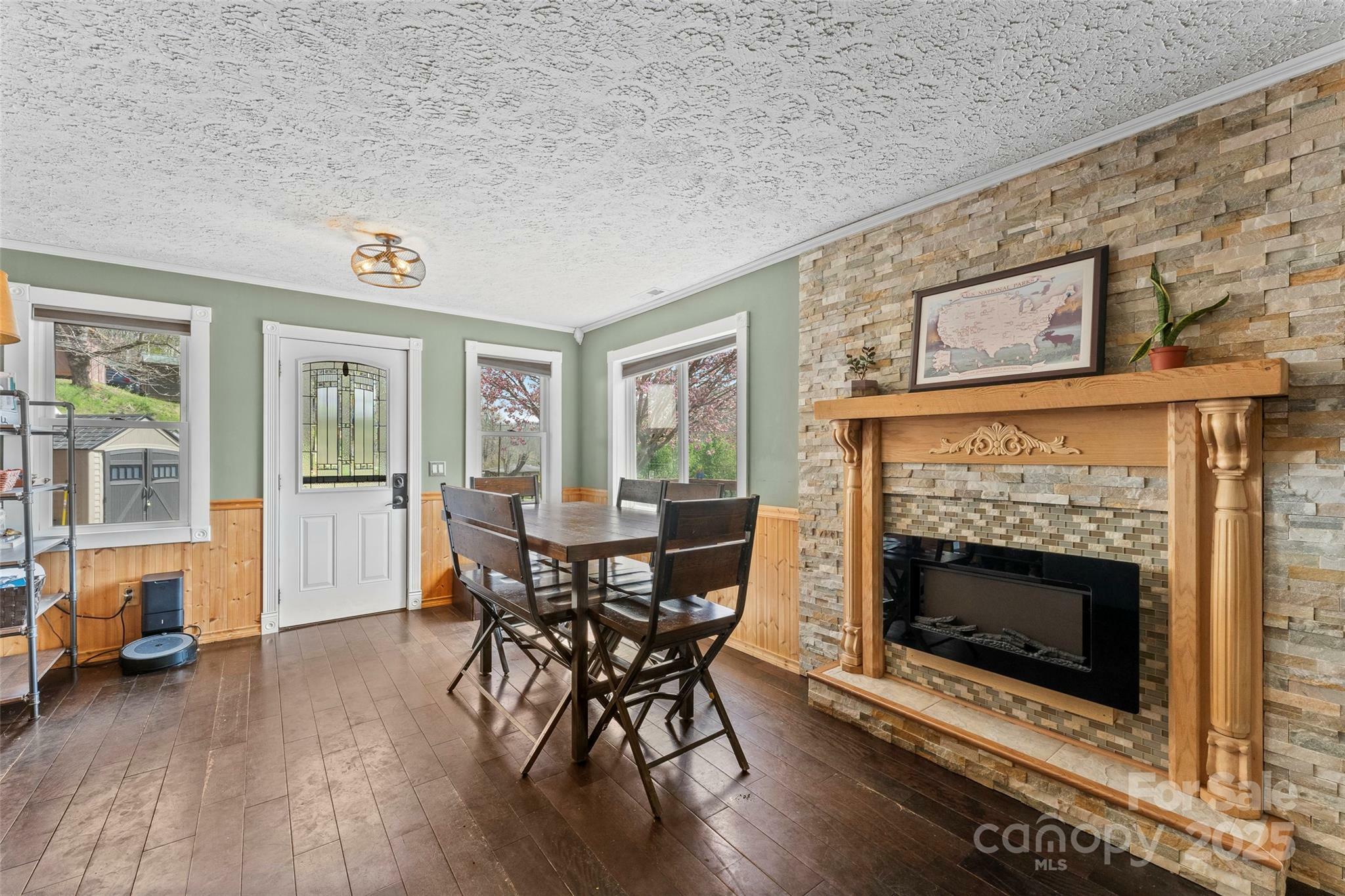 Property Photo: 3610 Collettsville Road NC 28645