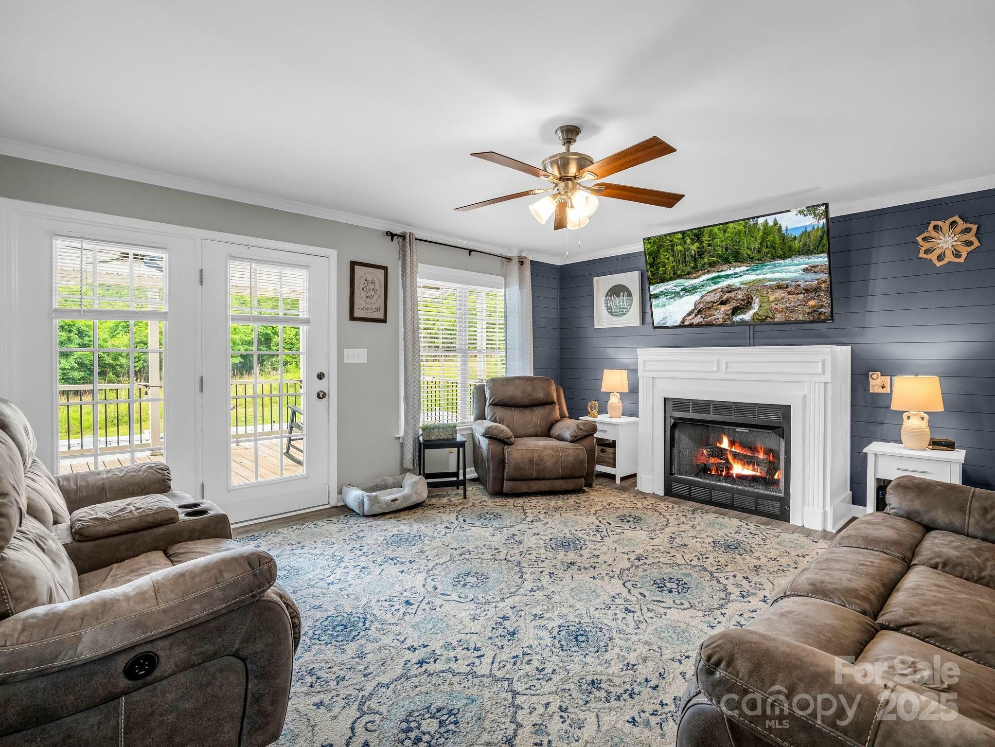 Property Photo: 208 Wellington Drive NC 28092