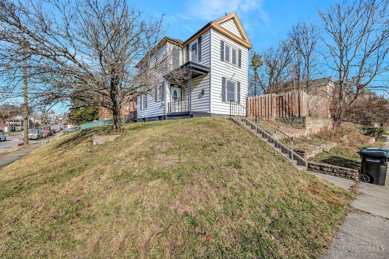 3920 W 8th Street  Cincinnati OH 45205 photo