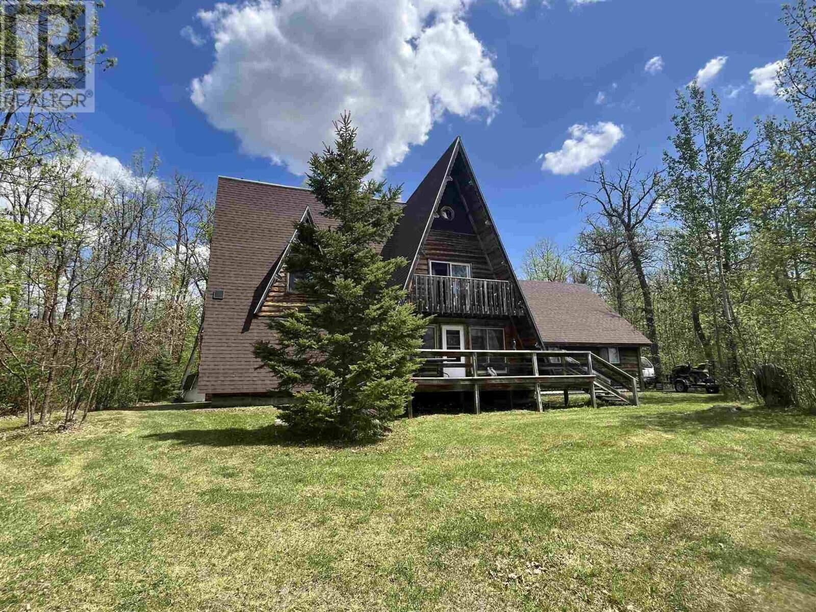 Property Photo:  399 Oak Grove Rd  ON P0W 1L0 