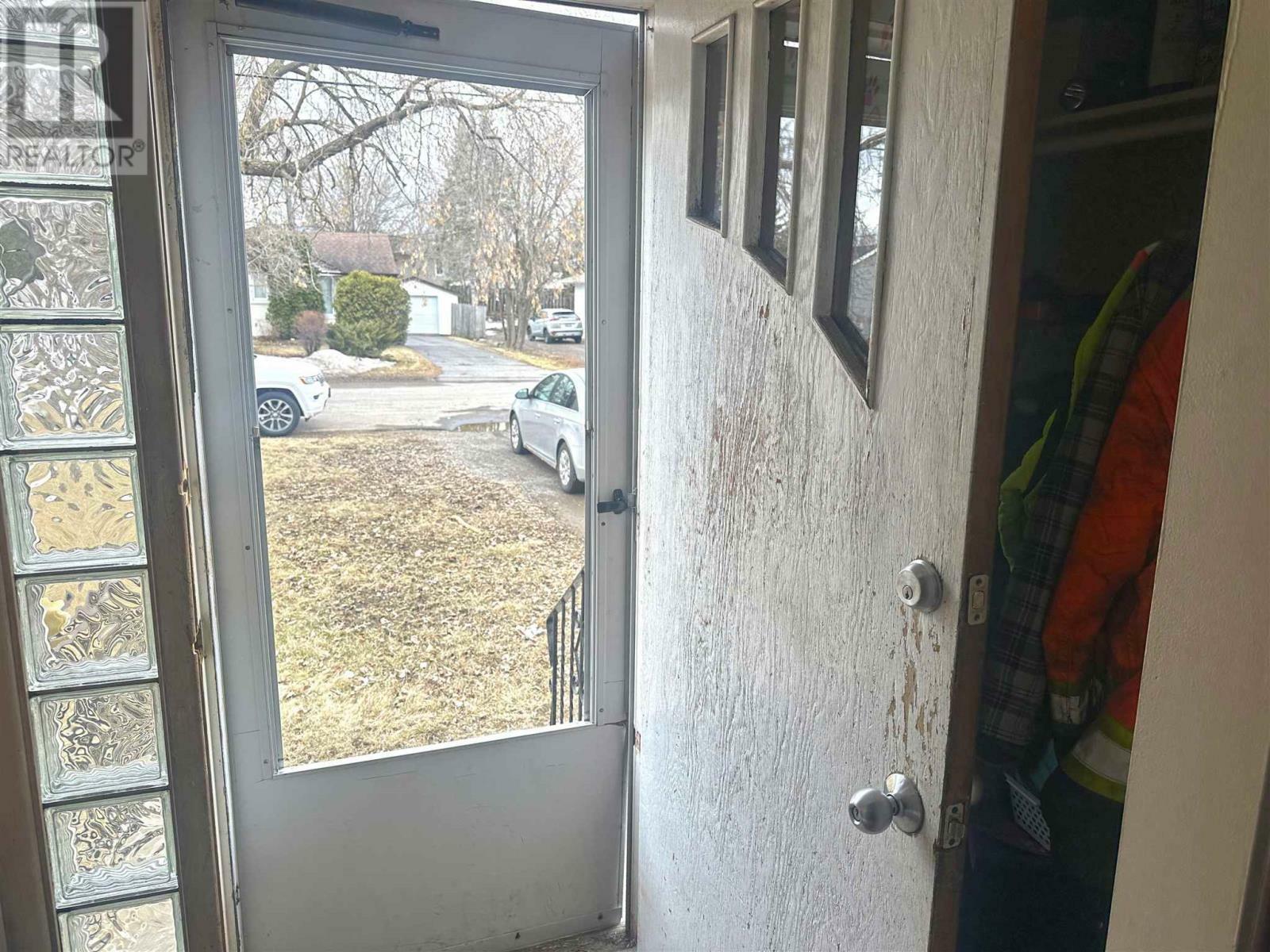 Property Photo: 106 Parsons Ave ON P7A 7B2