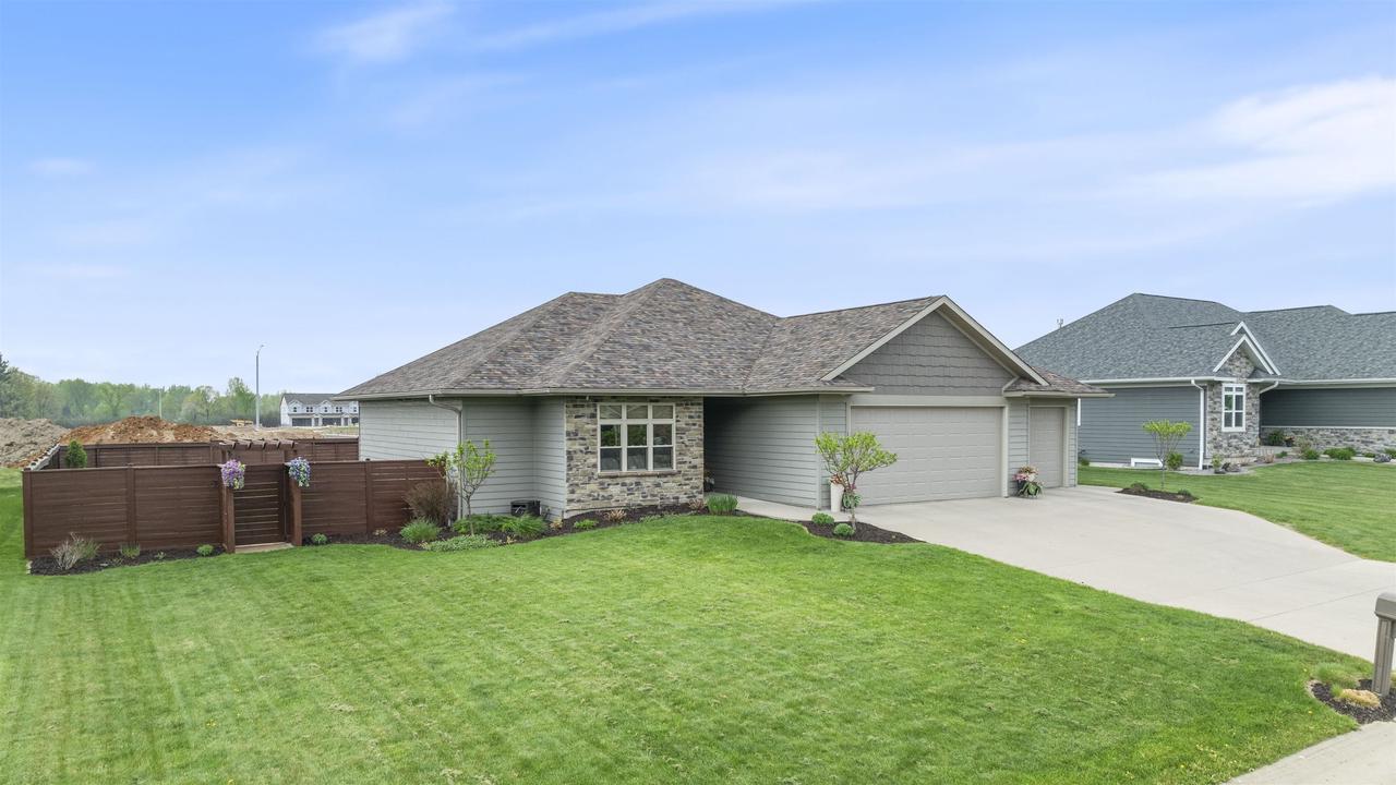 Property Photo:  1524 East 20th Street  WI 54449 