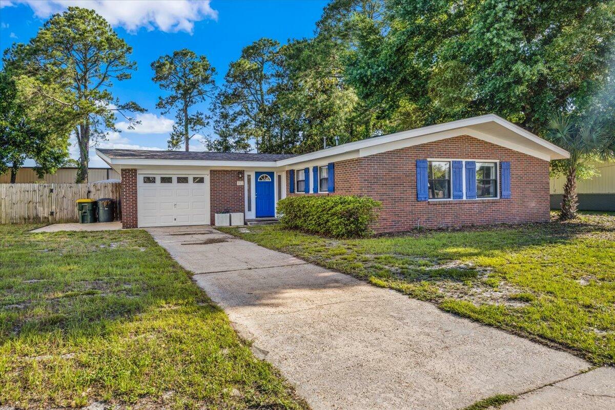 Property Photo: 332 SW Coral Drive FL 32548