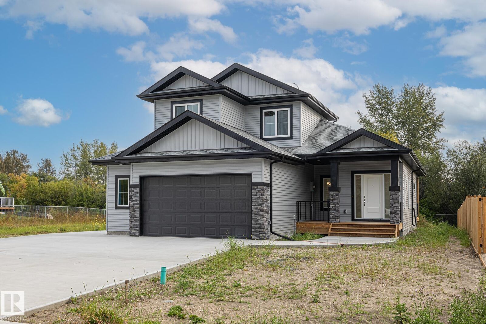 Property Photo:  5213 55 Street  AB T0E 2K0 