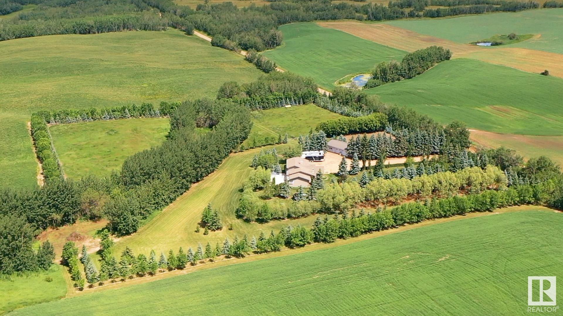 Property Photo: 58308 Rge Rd 243 AB T0G 1L0