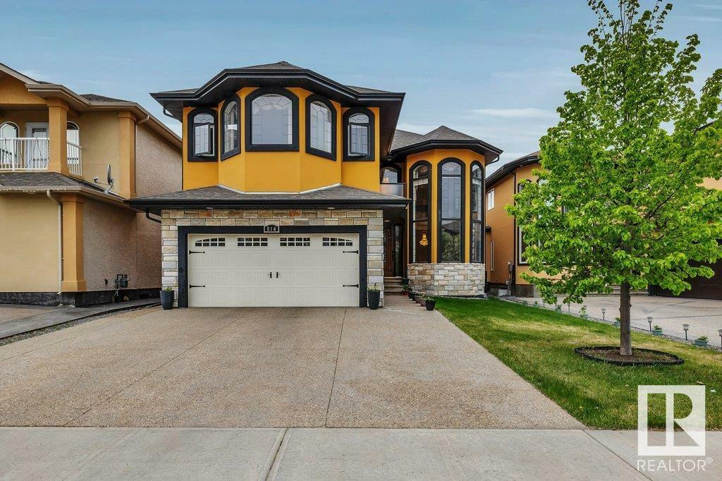 Property Photo: 816 Wildwood Crescent NW AB T6T 0M2