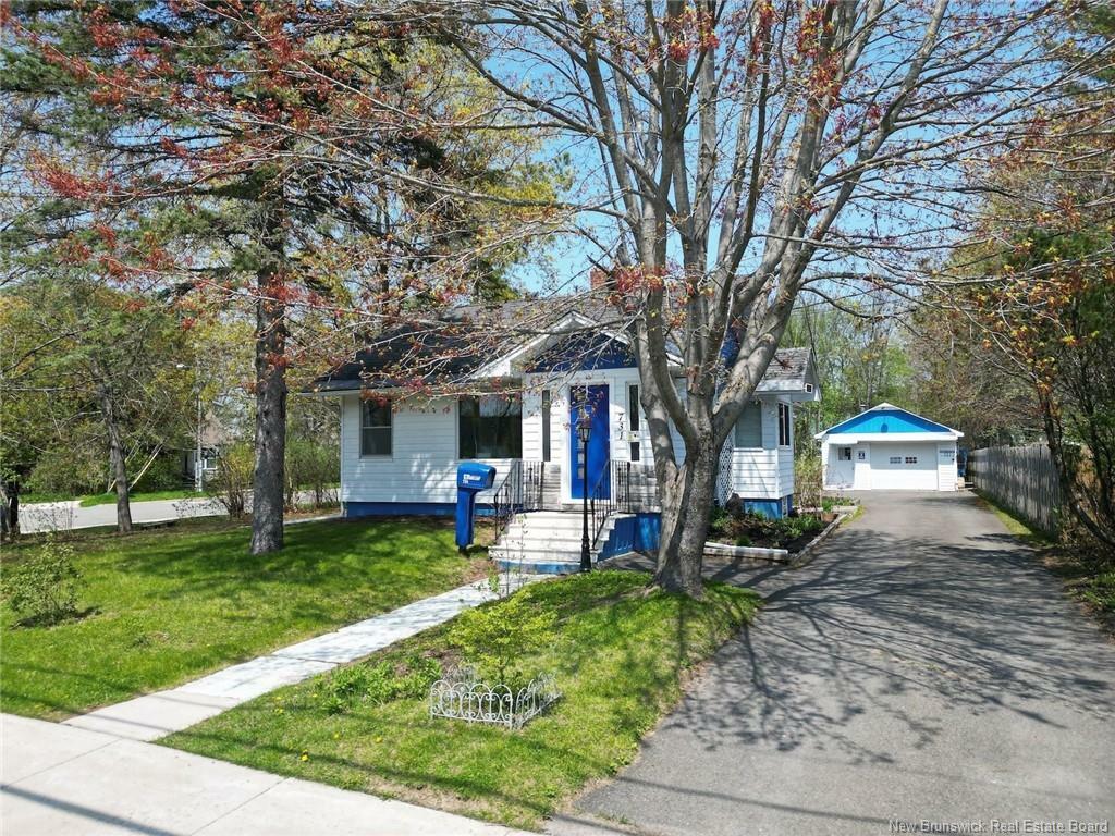 Property Photo: 731 Dobie Street NB E3A 2Z3