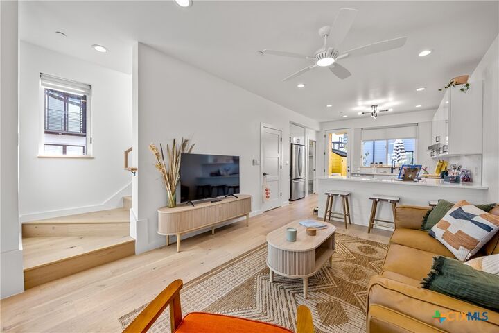 Property Photo: 103 Lively Lane B TX 78666