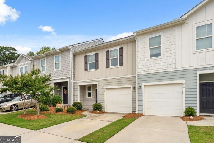 Property Photo:  216 Grand Central Way  GA 30120 
