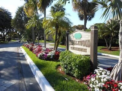 210 SW 97th Terrace 210  Pembroke Pines FL 33025 photo