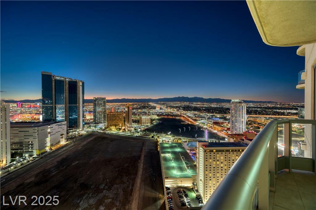 Property Photo: 222 Karen Avenue 4204 NV 89109