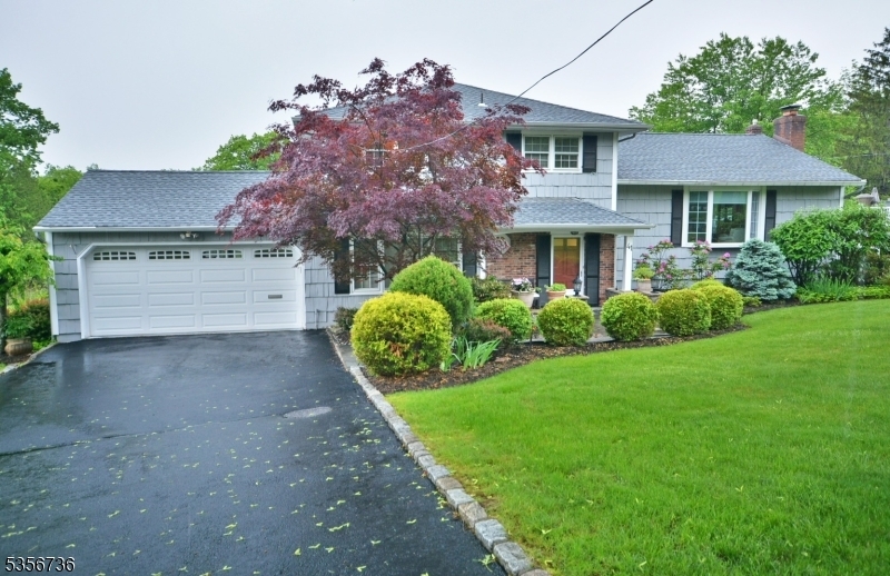 Property Photo: 41 N Baums Ct 1 NJ 07039