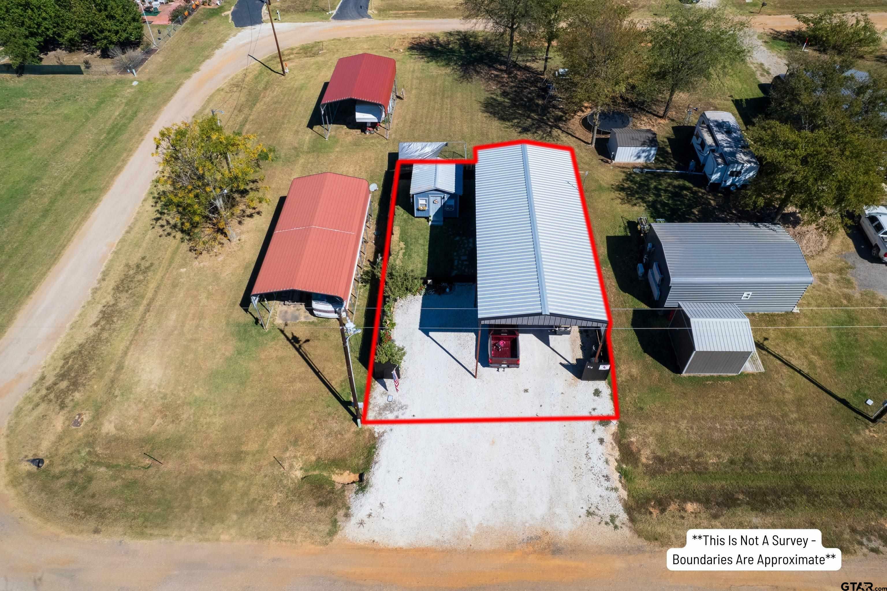 Property Photo: 214 Suma TX 75783