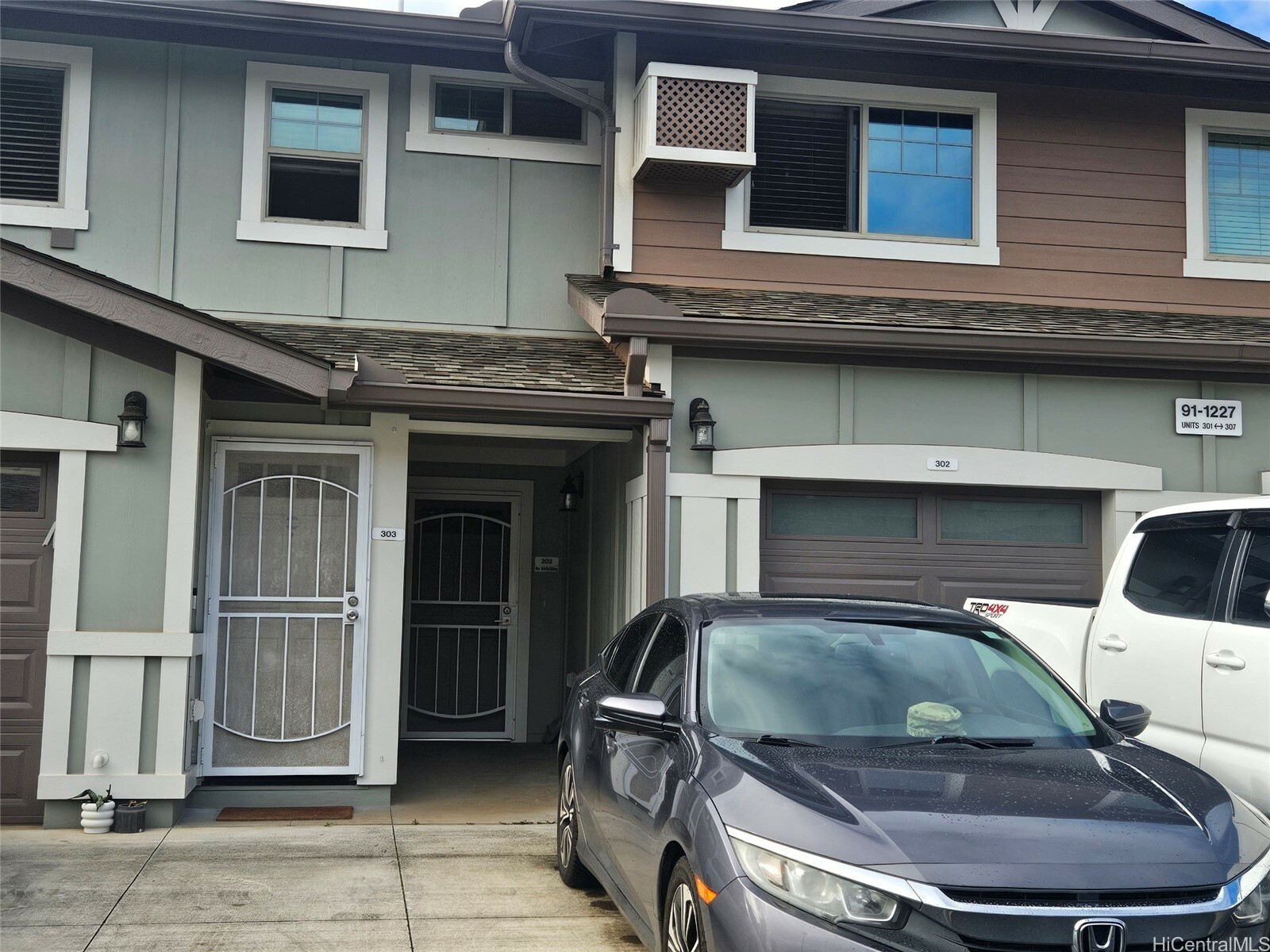 91-1227 Kamaaha Avenue 302  Kapolei HI 96707 photo