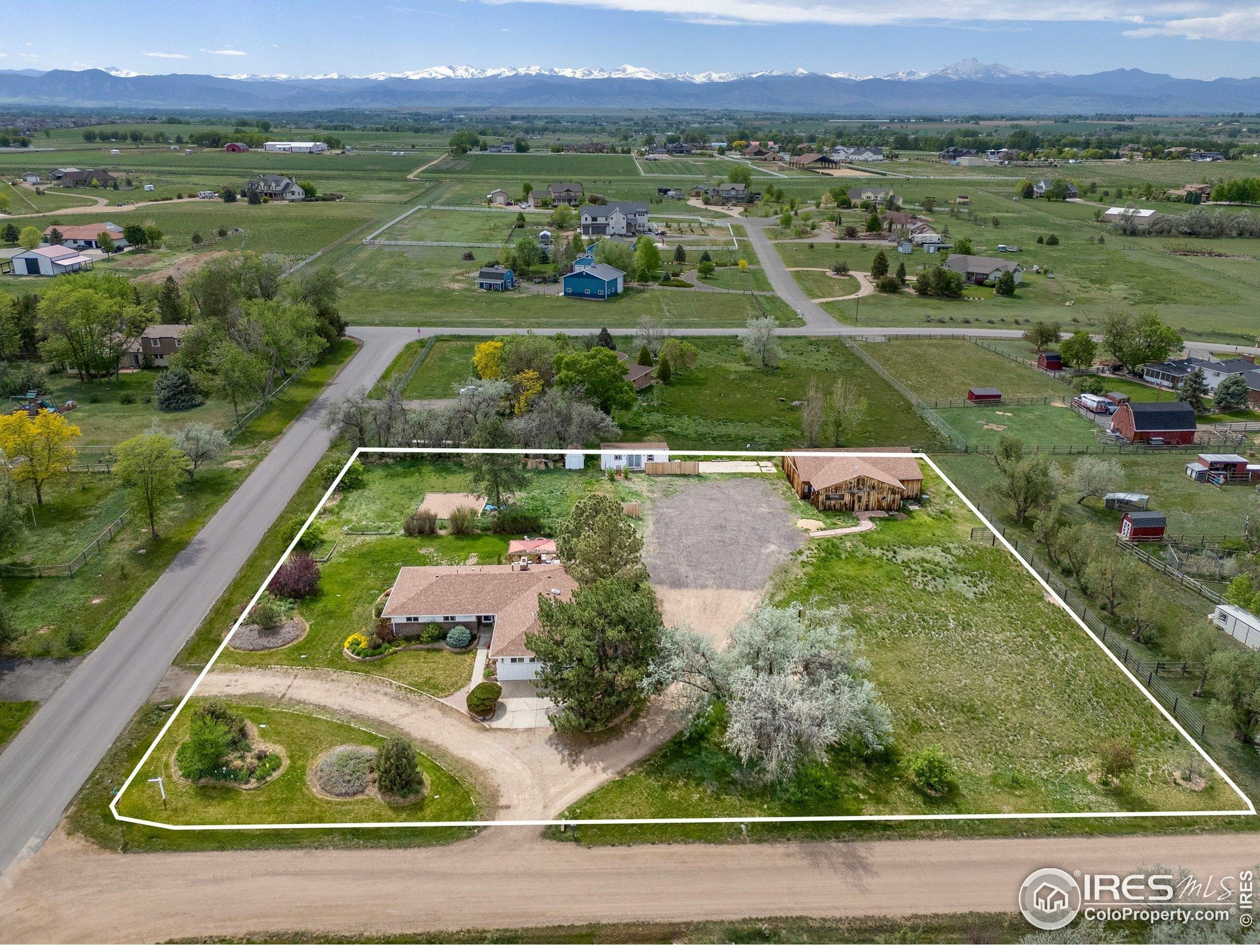 Property Photo: 5557 Aspen Ave CO 80516