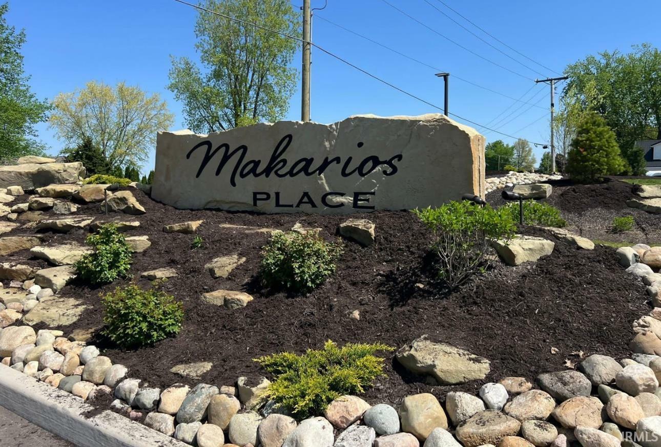 Property Photo: 15430 Makarios Pass 6 IN 46788