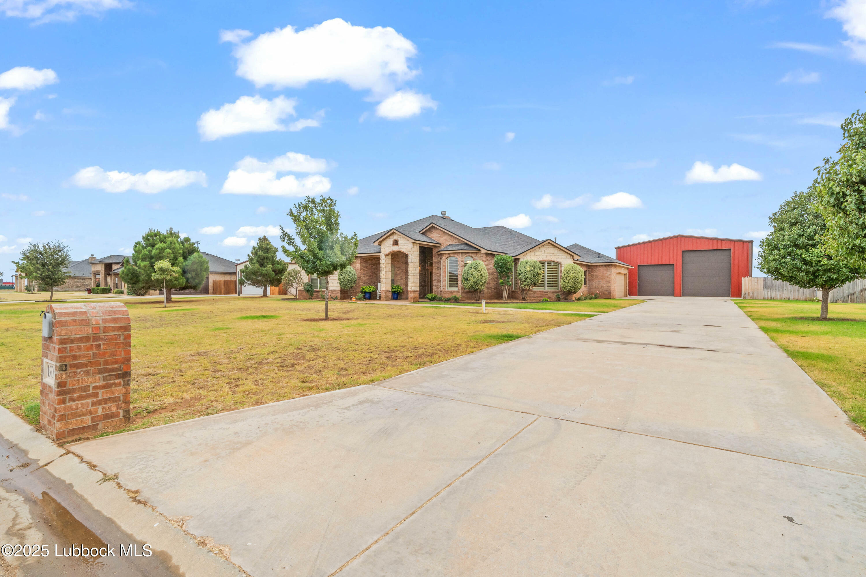 Property Photo: 1705 County Road 7560 TX 79423