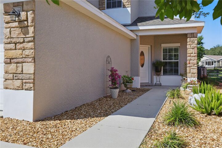 5107 NE 122nd Boulevard  Oxford FL 34484 photo
