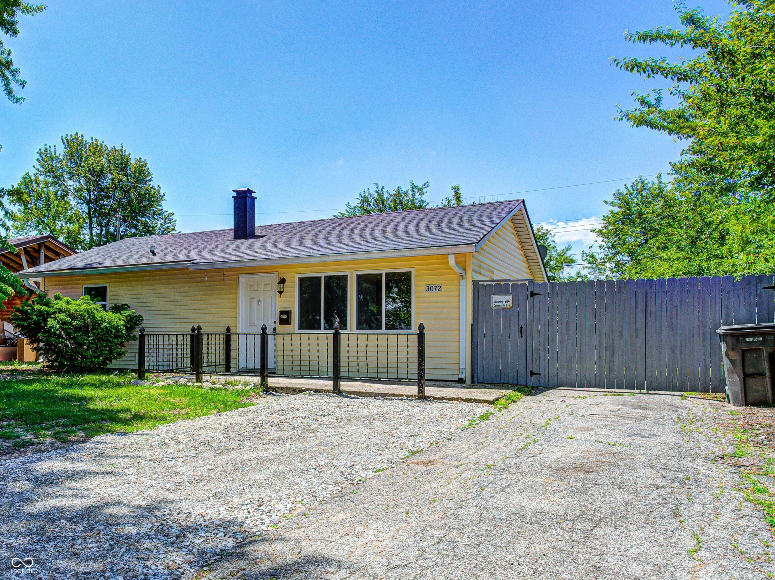 3072 Falcon Drive  Indianapolis IN 46222 photo