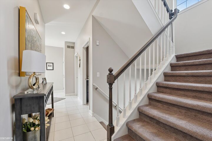 Property Photo: 5393 Forest Ridge Drive MI 48346