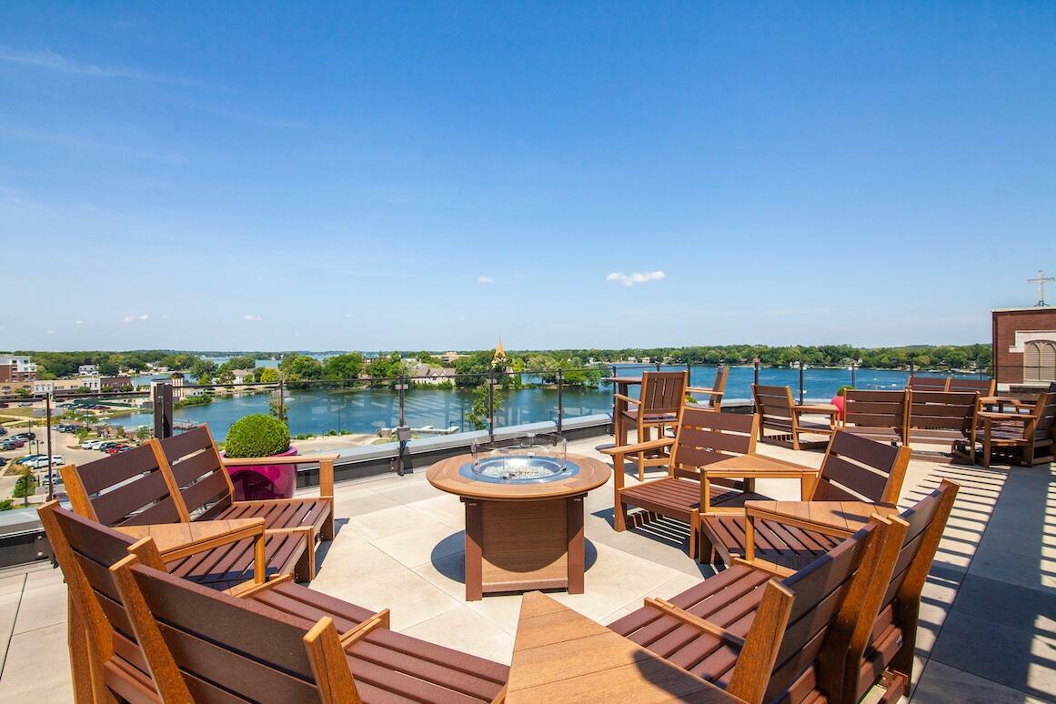 Property Photo: 215 Pleasant St 201 WI 53066