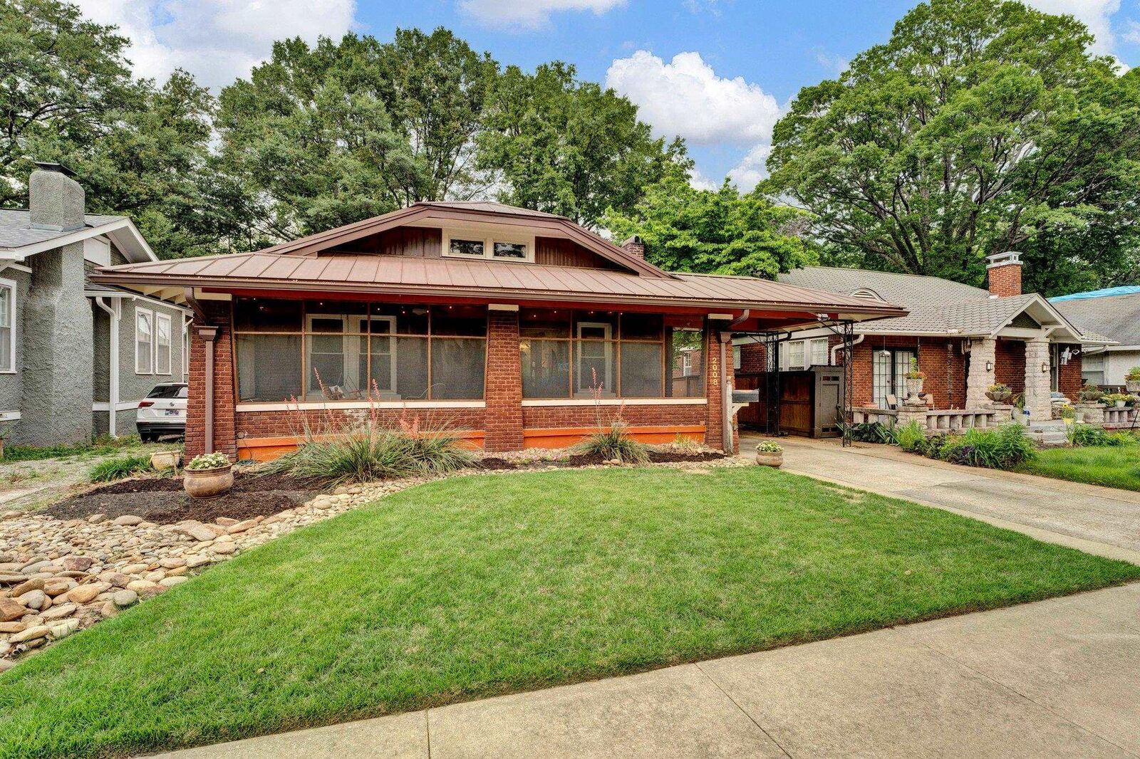 Property Photo:  2008 Nelson Ave  TN 38104 