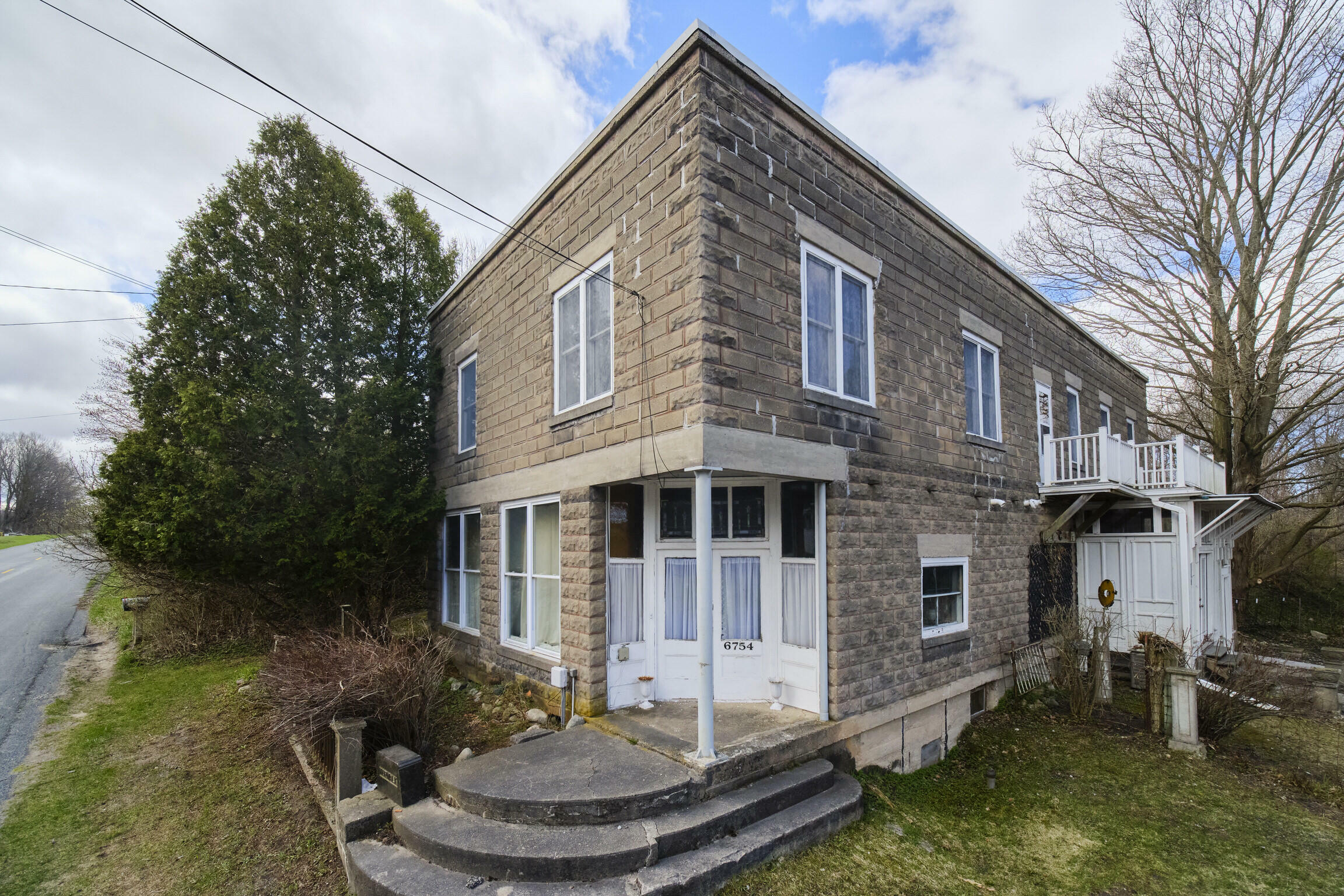 Property Photo:  6754 Old US-31  MI 49660 