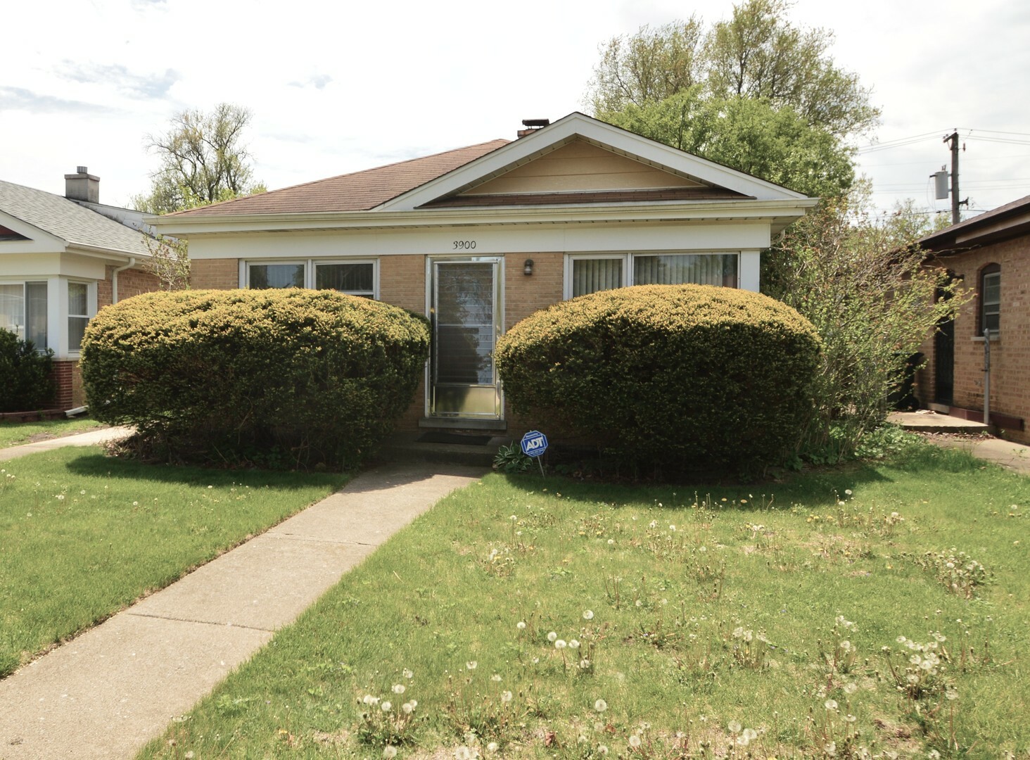 3900 Saint Paul Avenue  Bellwood IL 60104 photo